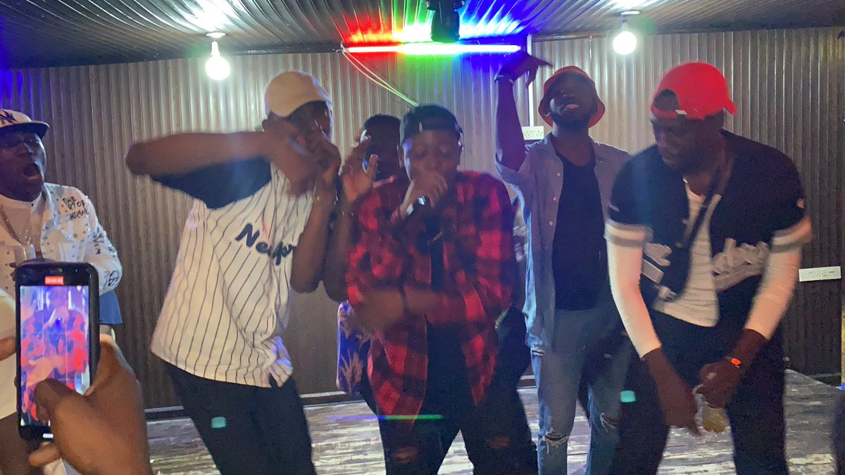 JannehAlpha's tweet photo. “Na D Blood” Performance! Song available on all streaming platforms. #SaloneTwitter #newsound #viral #tenacitymusic @SolosBeat
https://t.co/oVmGVGEmL1 https://t.co/9lOVtOl0bT