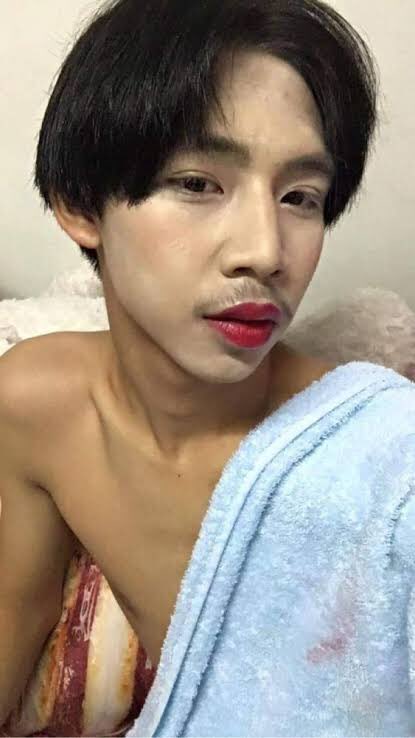 เดย์ ,, tweet media