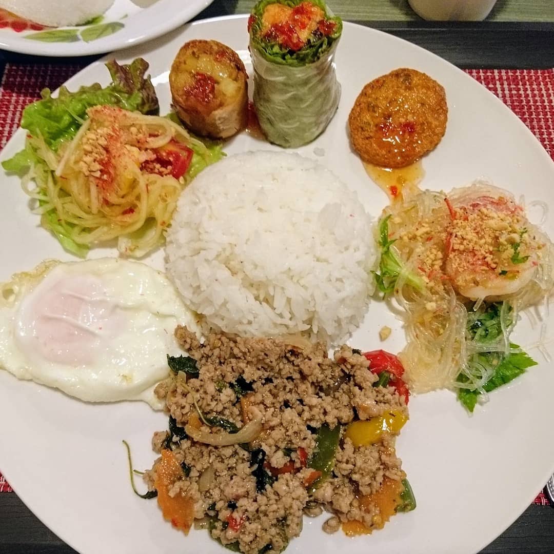 奈良ランチ シャーングルン T Co Sg3dgynfax シャーングルン 奈良ランチ 奈良グルメ 奈良ごはん タイセレクト タイ政府公認 奈良タイ料理 奈良市ランチ 奈良市タイ料理 奈良公園ランチ 奈良公園 タイ料理 T Co J01xsx9xqf