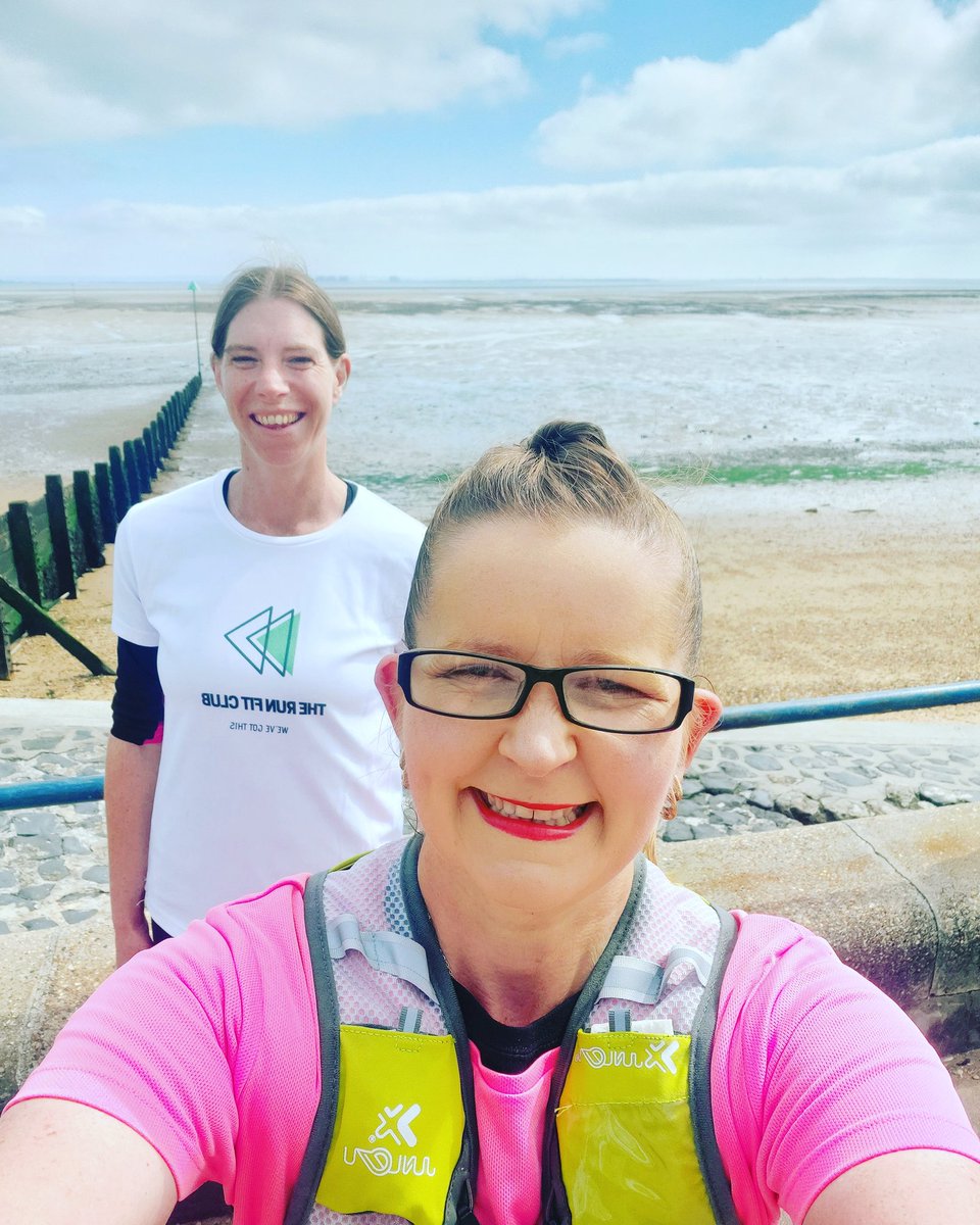 SamHolm19460171's tweet photo. #vitality10000 done in the sun 🌞 
Lovely run from Shoeburyness to chalkwall this morning 🏃‍♀️🏃‍♀️❤
#vitality10k #wevegotthis #runsome #runningmayors #therunfitclub #thisgirlcan #running #fitness https://t.co/xuaAUp88Jz