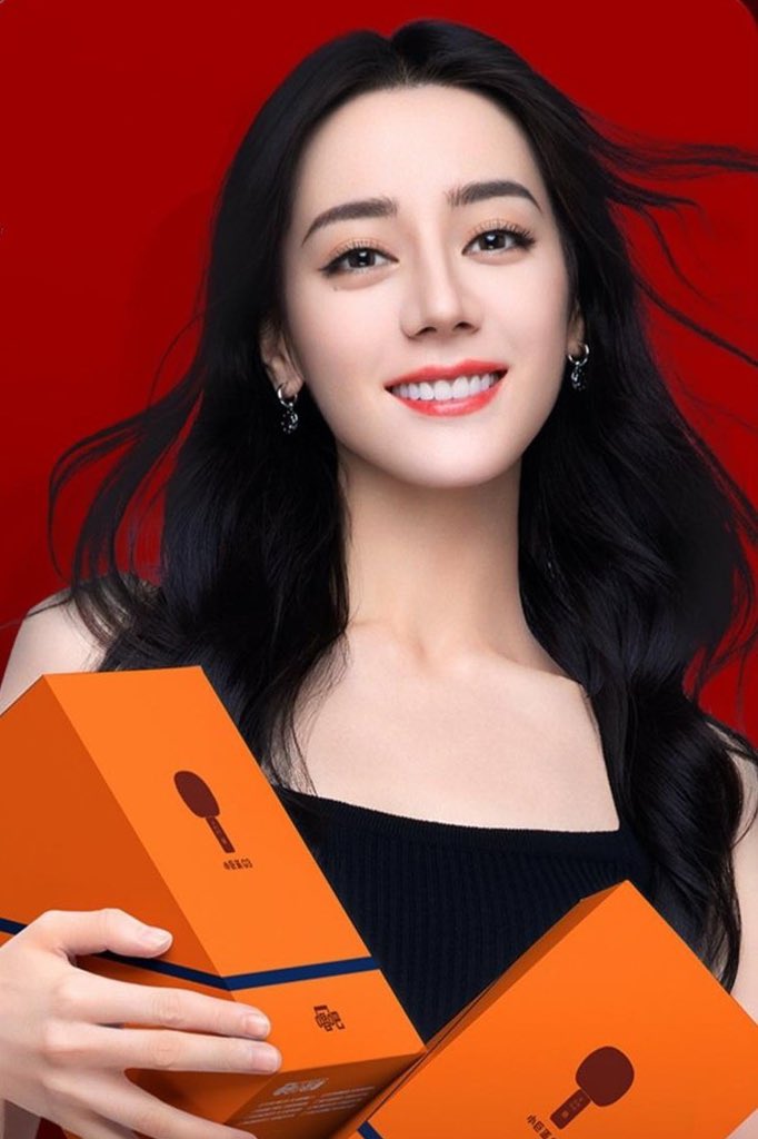 Dilraba_Aranya's tweet photo. #dilireba as the new brand spokesperson of Chang Ba app😊❤️ https://t.co/J68sH9s2b2