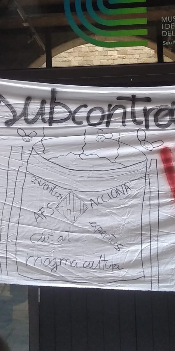 vaga_osventos's tweet photo. @MUEC_BCN Tenemos un buen uso para la basura: tirar allí a todas las subcontratas a las que el ICUB asegura el negocio a costa de nuestras condiciones laborales. Qué os parece @MUEC_BCN y @bcncultura ? https://t.co/aeBxxlWsMd