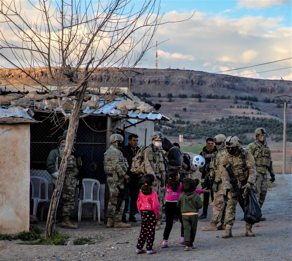 OIRSpox's tweet photo. .@CJTFOIR soldiers working together with the local community is vital if we are to achieve our common goal of #DefeatingDaesh. Maintaining routine security patrols keeps Daesh &amp; outlaws suppressed &amp; promotes security &amp; stability in the region. @SDF_Syria @farhad_shami https://t.co/MACPex6OAJ