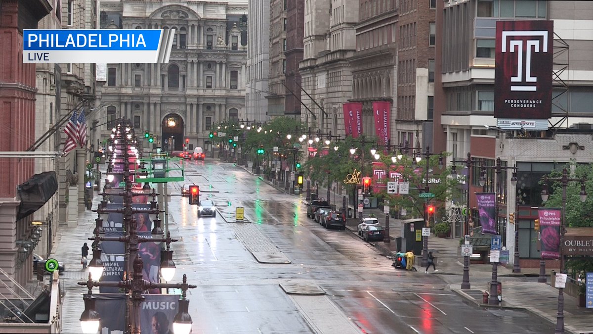 KrystalOrtizWx's tweet photo. Here we go again...
Rainy, cool and breezy to start our day. This will continue throughout our Sunday. Improvement for Memorial Day, though. Details on @NBCPhiladelphia right now - 8am and then 9a-10a. @NBC10_Stephania @BHudTV https://t.co/Hd74B4bkWd