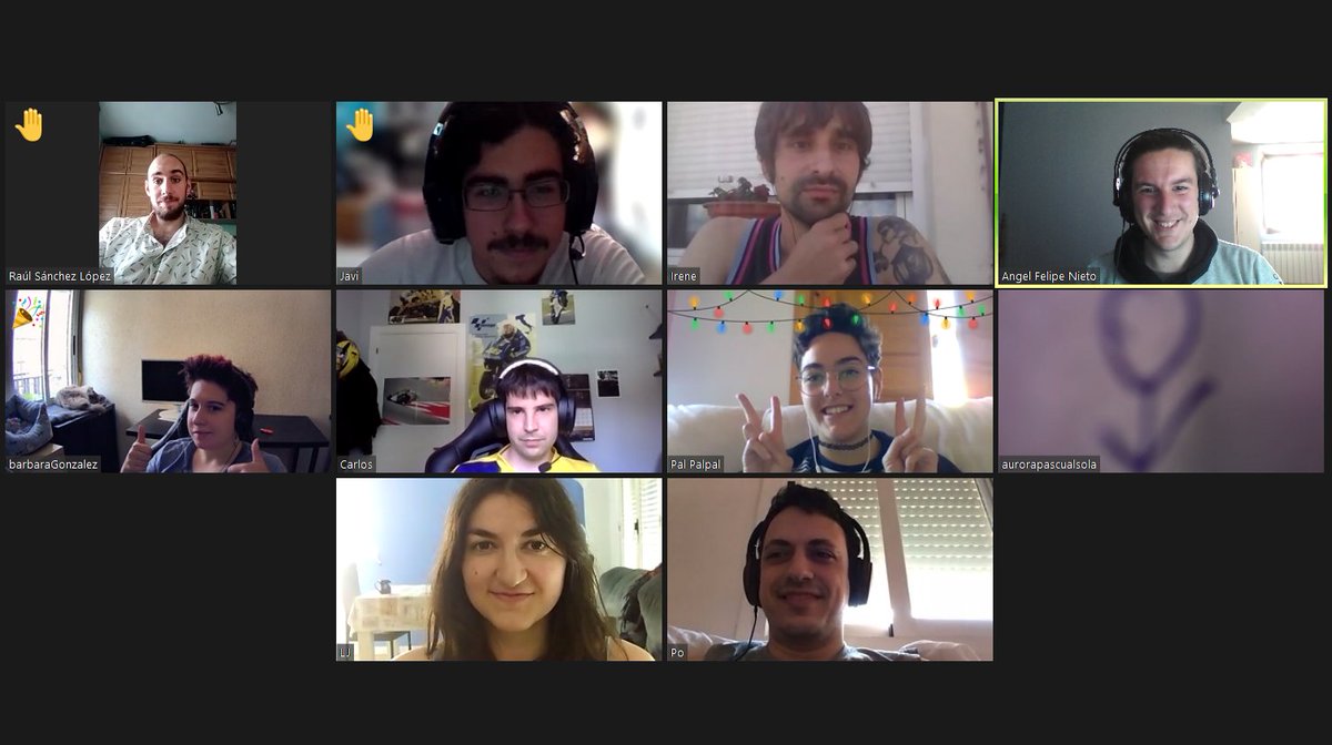 Hoy hemos tenido reunión del equipo y han salido un montón de ideas!!! #SeVienenCositas