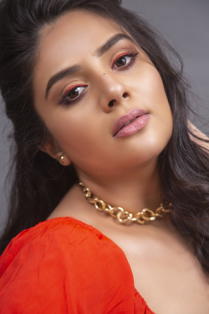 MukhiSree tweet picture