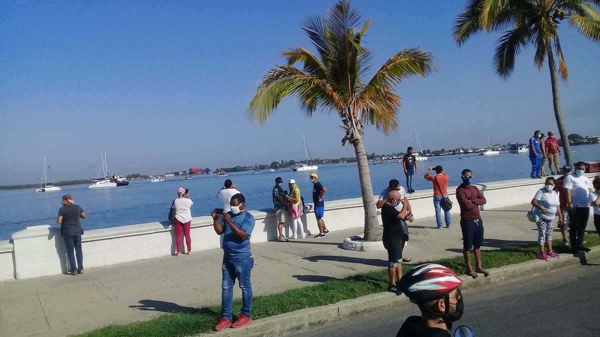 🔊#Transmitimos en vivo 📲desde la  Bahía Jagua escenario de la 
 actividad q se suscribe como la tercera en la Jornada q en el 🌏 pide el levante del Bloqueo económico comercial y financiero. La #UJC convoca porque # SomosContinuidad @Eviezer2 <a href="/BCuartero/">Boris LG Cuartero</a> @IcrtCuba <a href="/alfonso_noya/">Alfonso Noya Martínez🇨🇺</a>