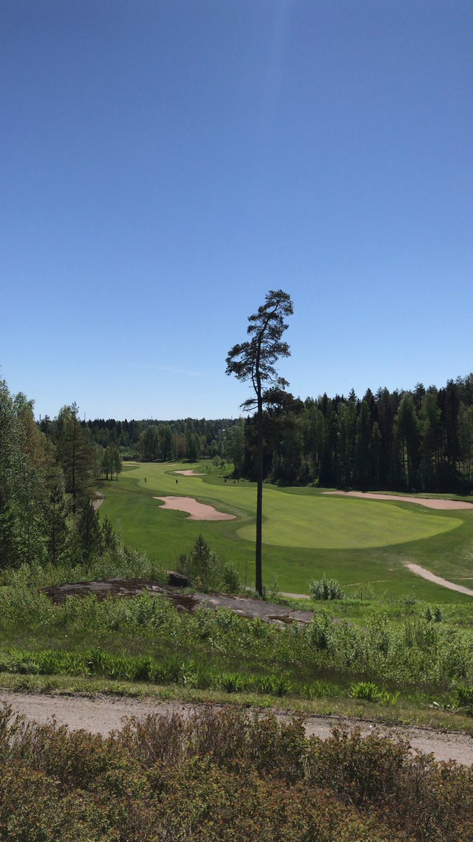 rikuriihilahti's tweet photo. Uusi kotikenttä! #kullogolf #upea https://t.co/RcARW55f5D