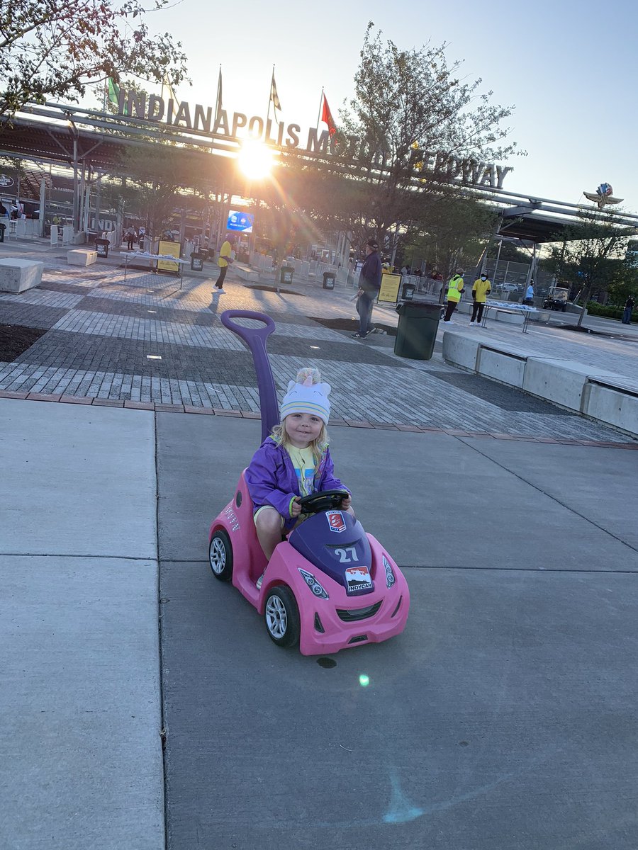 SevynTheRacer's tweet photo. RACE DAY!! #Indy500 https://t.co/uWD4VUOhXA
