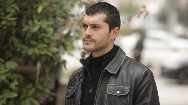 atletik George Stevenson Yüz yıl Twitter 上的agt ama deri ceketli olan: