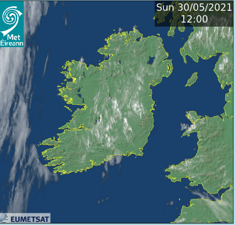 MetEireann's tweet photo. Sunny spells this aft & evening. ☀️☀️
Some showers also, mostly likely over the N half of the country.
Today could be the warmest day of the year so far, with many stations hitting 20C already today.
#ghrian #sunsmart @hseNCCP 😎🧴👕🥵
More detail ➡️https://t.co/9gKN6SVok4 https://t.co/sahTyECsfL