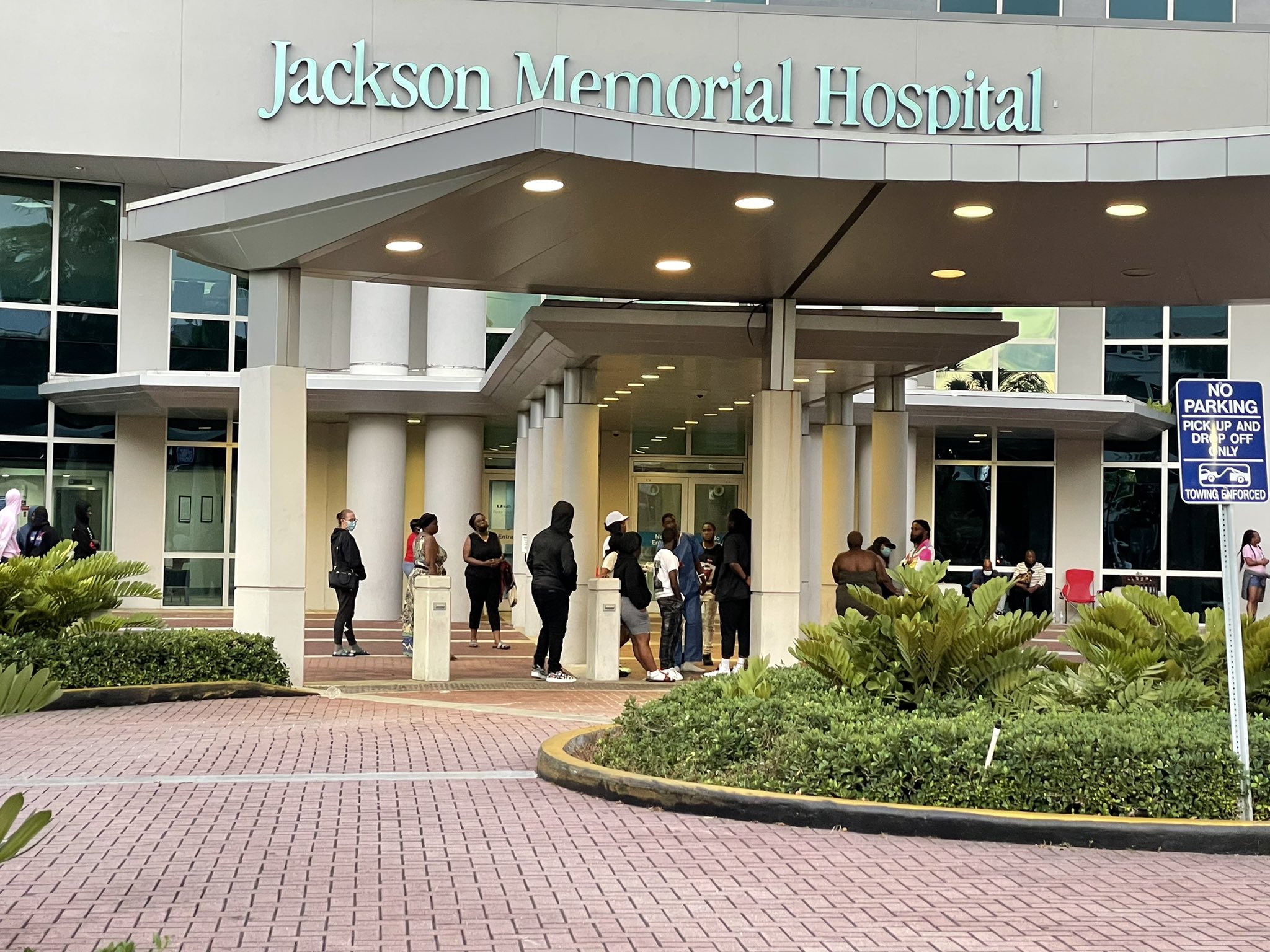 Jackson Memorial Hospital Employee Lawson - u5k0jjv