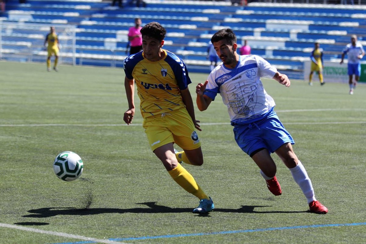 CD_Alcala's tweet photo. ⏱90'  ¡Final del partido en el 'Ciudad de Alcalá'!

|1-0|

#AlcaláEcija https://t.co/7mQIxngKHM