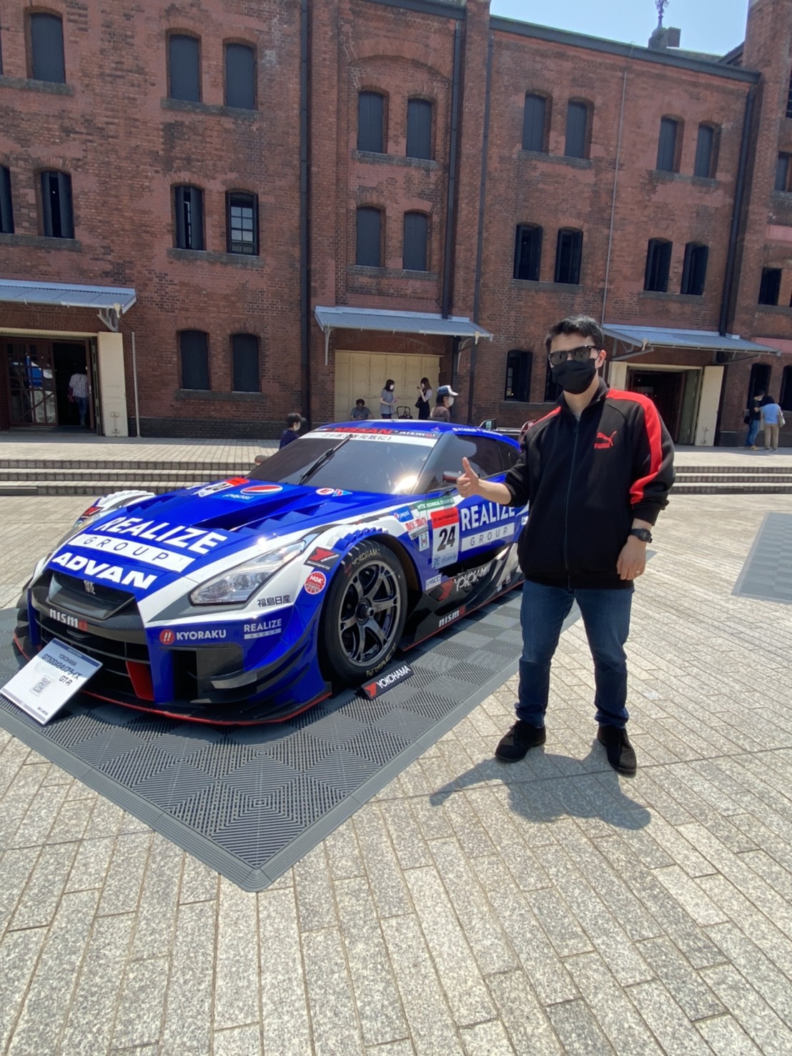 Yukkiy 今日は 横浜赤レンガ倉庫で ル ボランカーズミート21に行ってきました ヨコハマタイヤブースにkondoracingのリアライズgt R展示されていたので写真を何枚撮ってしまいました ル ボラン カーズミート21 Kondoracing 横浜タイヤ 24号車