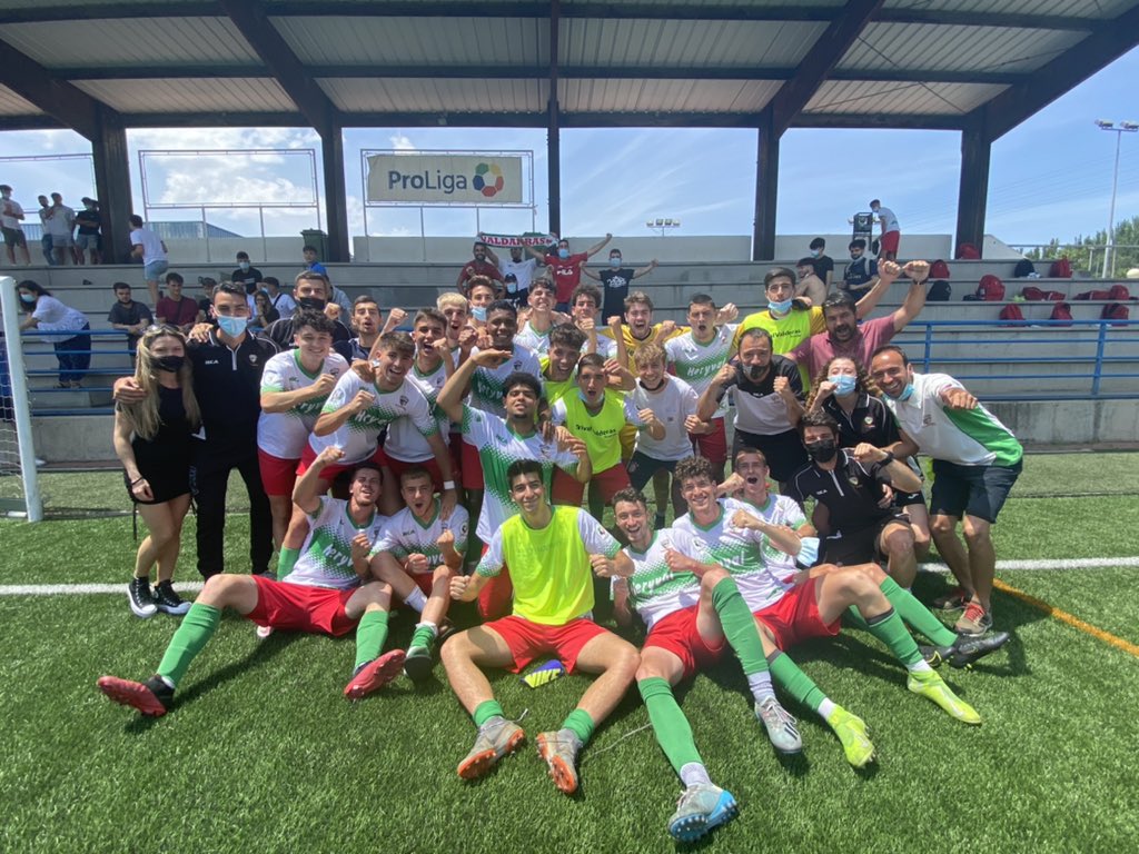 🟢 El Juvenil “A” se consolida en División de Honor ⚽️💥 tras la victoria 1️⃣-0️⃣ frente al Badajoz ✌️