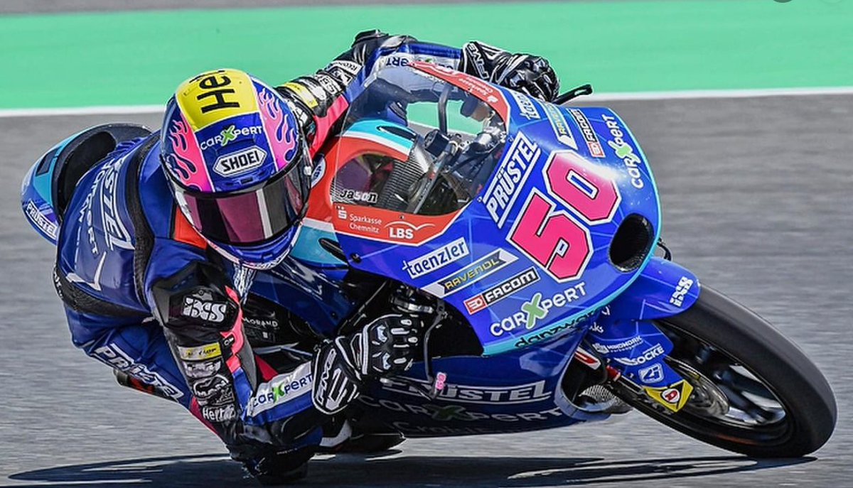 Le Conseil d'Etat adresse ses sincères condoléances à la famille de Jason Dupasquier. C'est un espoir du sport fribourgeois qui nous quitte de façon tragique aujourd'hui. En pensée avec tous ses proches 😢 (photo: Fan's club Jason Dupasquier)