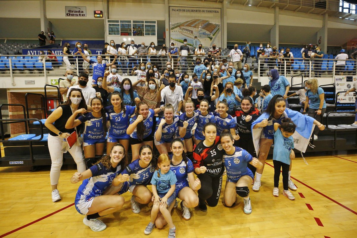 RFEBalonmano tweet media