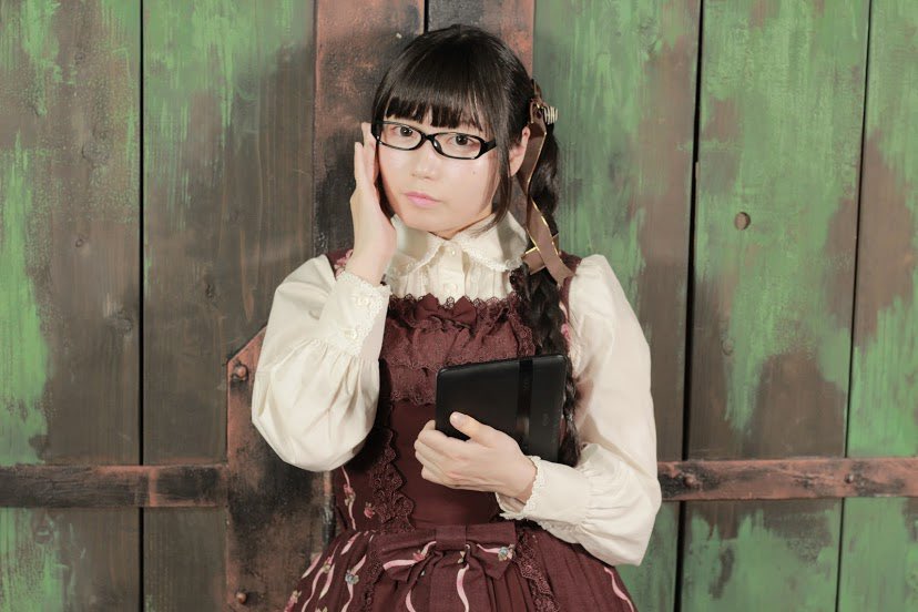 mitsuki_my_actr's tweet image. #BOXinBOX

千穐楽でした。
久しぶりの舞台で、
たくさんの方々に観ていただけて、
そして素敵な方々と、素敵なお話の一部になれて本当にしあわせです。

また舞台にも立たせてください。
まだまだ、夢の続きをみさせてね。

本当にありがとうございました…！

莉花役👓📱山腰美月