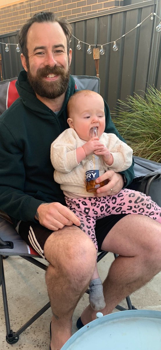 benjiman1983's tweet photo. Lockdown 4.0 not so bad with this little menace helping pass the time and alleviate the boredom!
Apple don’t fall far from the brewery though it seems...she’s already mastered the look her mother &amp; Aunty produce after “one too many!” 🥴 🍺 #ohoh #startedearly https://t.co/iEpZ7qn9hj