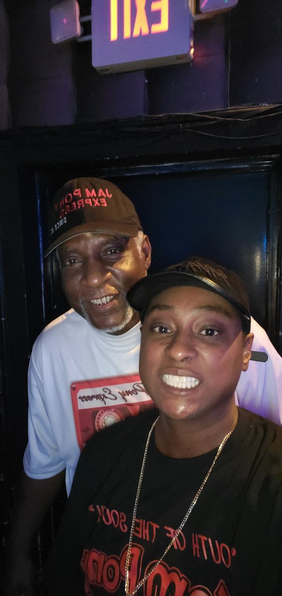 ponygirl954's tweet image. Vybing good in Lauderdale last night wit da fam. ♥️♠️ #JamPonyExpressDjs #LongLiveBigAce #LongLiveJuicyS #LongLiveJDogg #FloridaShit #Legendary