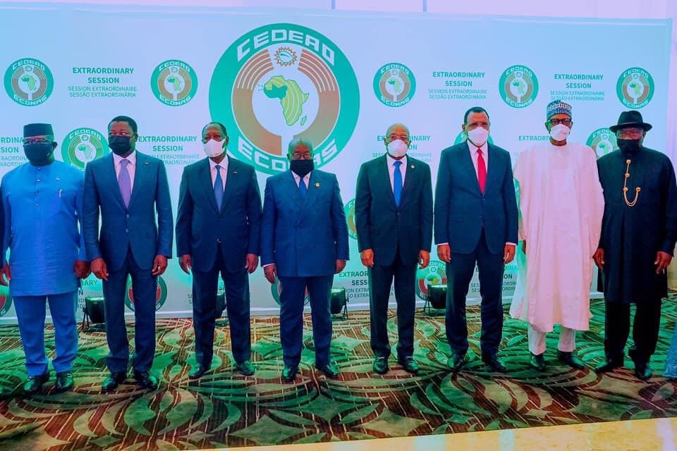 FMINONigeria's tweet photo. President @MBuhari participates at Extraordinary Session of ECOWAS Leaders on Mali in Accra, Ghana https://t.co/1kr1r3asPe
