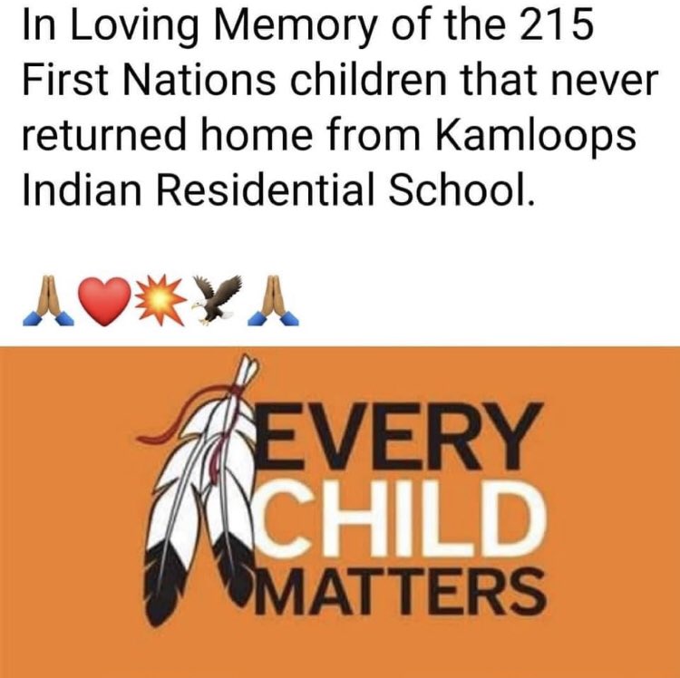 We pray as a school community <a href="/StFXSOS/">St Francis Xavier CSS</a> for the loss of life of 215 First Nations children that never returned home. #215children  #TruthAndReconciliation <a href="/HCDSB/">Halton Catholic DSB</a>