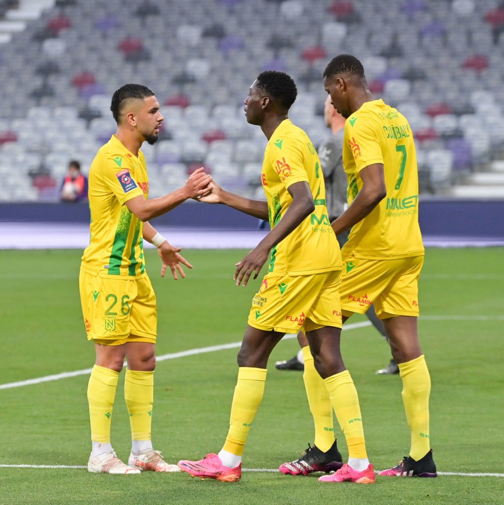 ActuFoot_'s tweet photo. 🔴 Le FC Nantes se maintient en Ligue 1 ! 🔰 https://t.co/Rpgp1MBkY6
