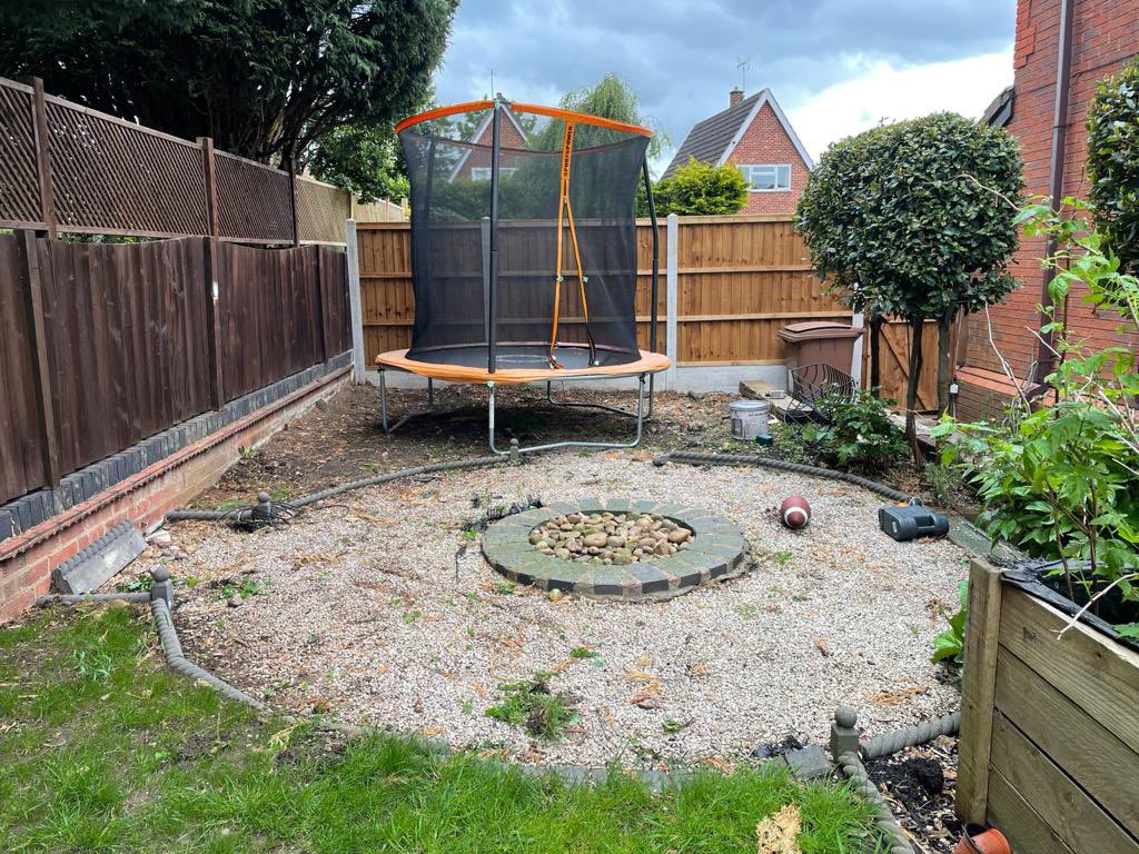 onechriswalsh's tweet photo. It’s was a busy Saturday in the Walsh Household #gardenrenovation #fromandto https://t.co/SQXBXKyJ2R