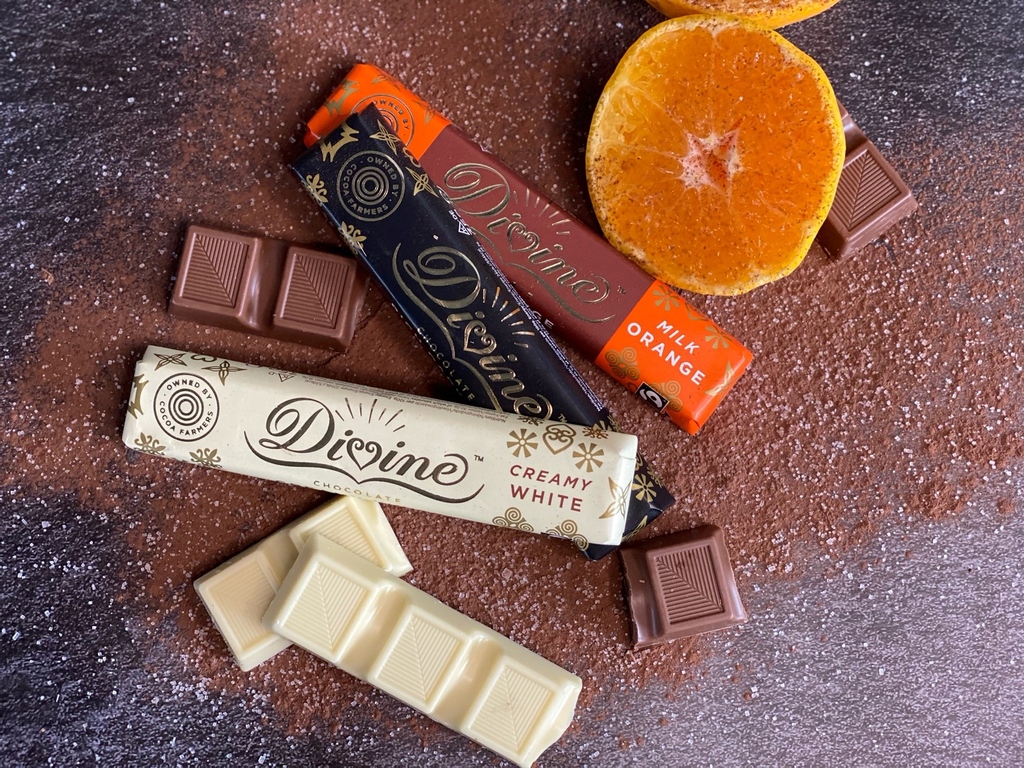This week when you buy any one of our sensational fair trade Divine chocolate bars on your loyalty app receive five bonus loyalty points worth 25p!

Download the Upay app today!

#campuskitchen #universityofsouthampton #uos #divinechocolate