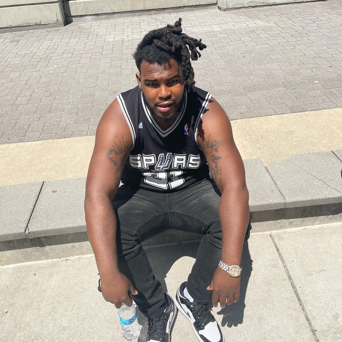 BiggTizle's tweet photo. ON DA BLOCK LIKE TIM💯💪🏾 https://t.co/vRxVVOlAra
