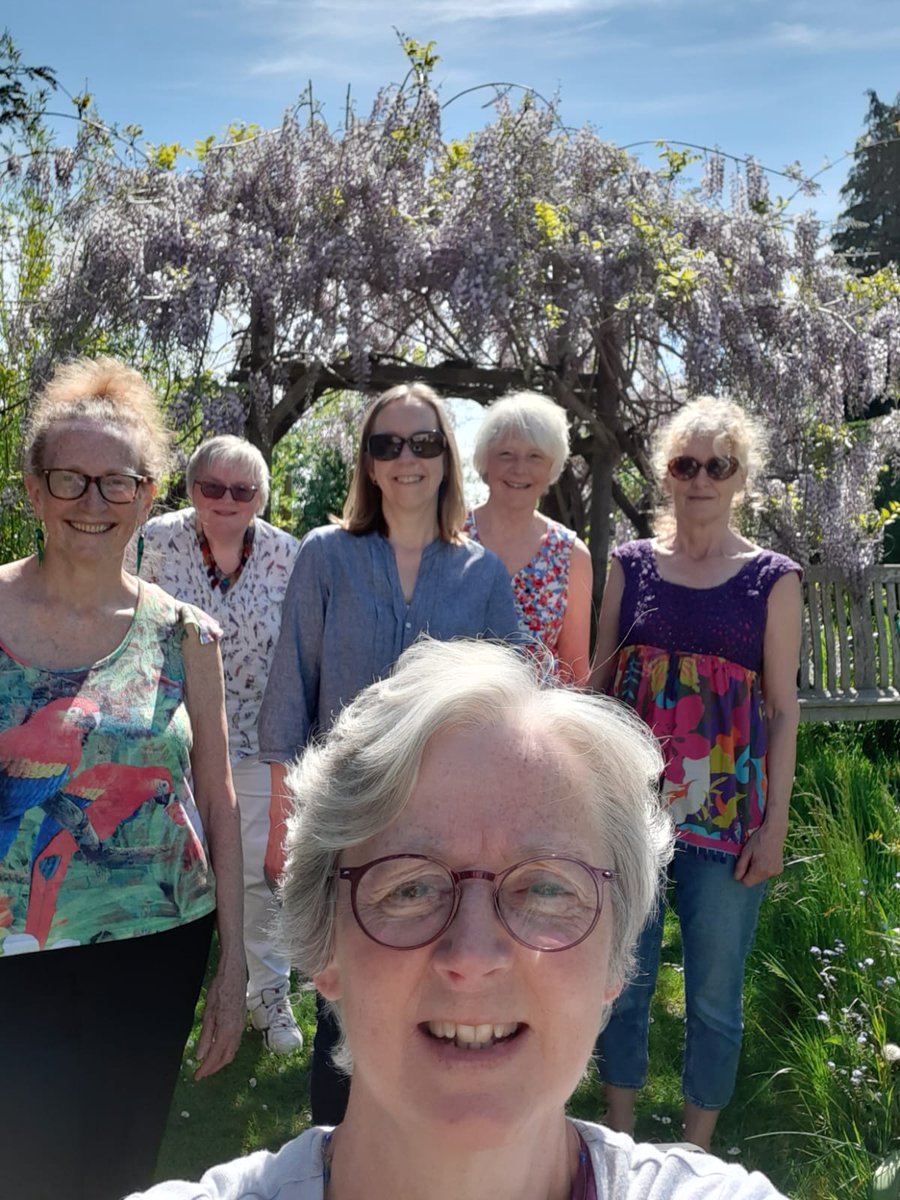 It’s the penultimate day of #MayWeSing and today we had not one, but two small groups meeting up to sing together in glorious conditions! 🎶😎☀️ 

By Jove, I think we’ve nearly done it ✅ 😀

#wearestillsinging #scratchquartet #pickupquartet #barbershop