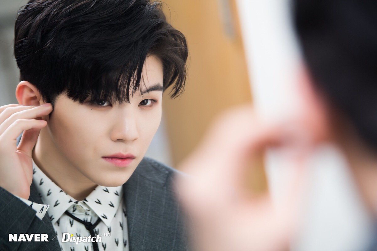 cheolzonne's tweet photo. when https://t.co/OYnjn3ggQp