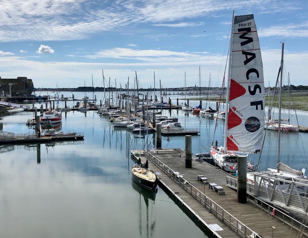VoileMACSF's tweet photo. [ISAMOCA NEWS] L’#IMOCA #MACSF est fin prêt pour sa première navigation post-chantier. RDV demain, avec @IsabelleJoschke, Alain et Flo pour de nouvelles sensations et de nouvelles images en mer... 🌊⛵️ #osez #isamoca #foiler #objectifTJV #voilemacsf https://t.co/q5wwZ0DrYS