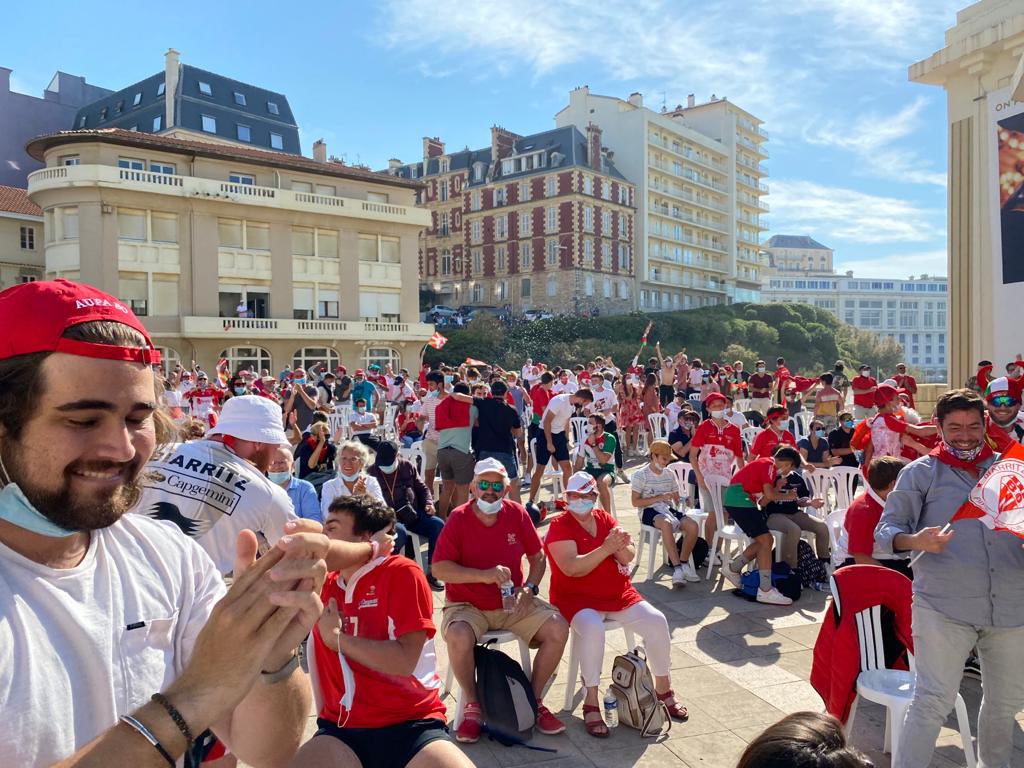 max_brisson's tweet photo. On est en finale ! On est en finale ! Enooooooorme !
#Bo #Boo #B0000000 #BOPB. #ProD2 #Rugby. https://t.co/iilMLlBtuO