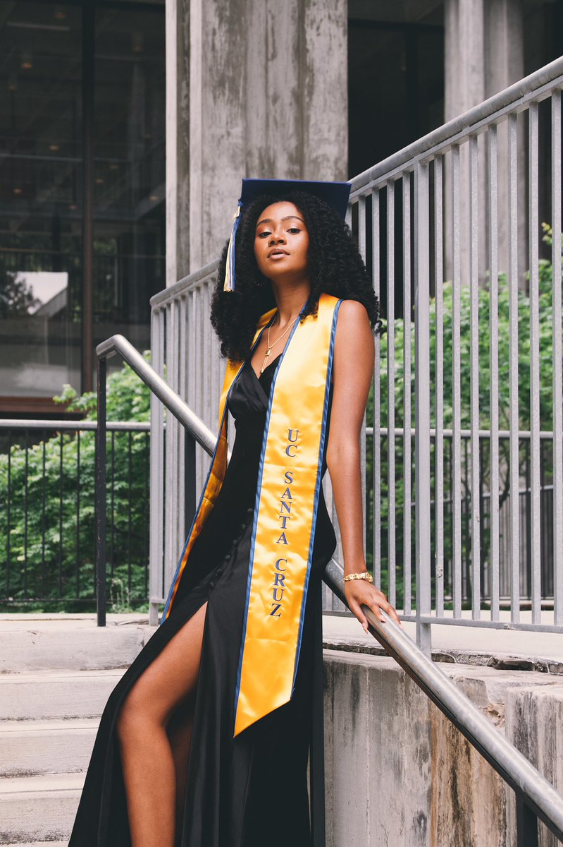 httpsxde's tweet image. #NewProfilePic 🎓