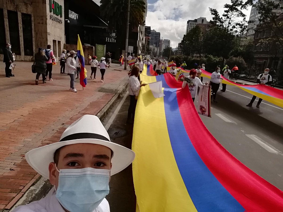 KevinCTriana's tweet image. A esta patria hay que amarla!! 🇨🇴🇨🇴