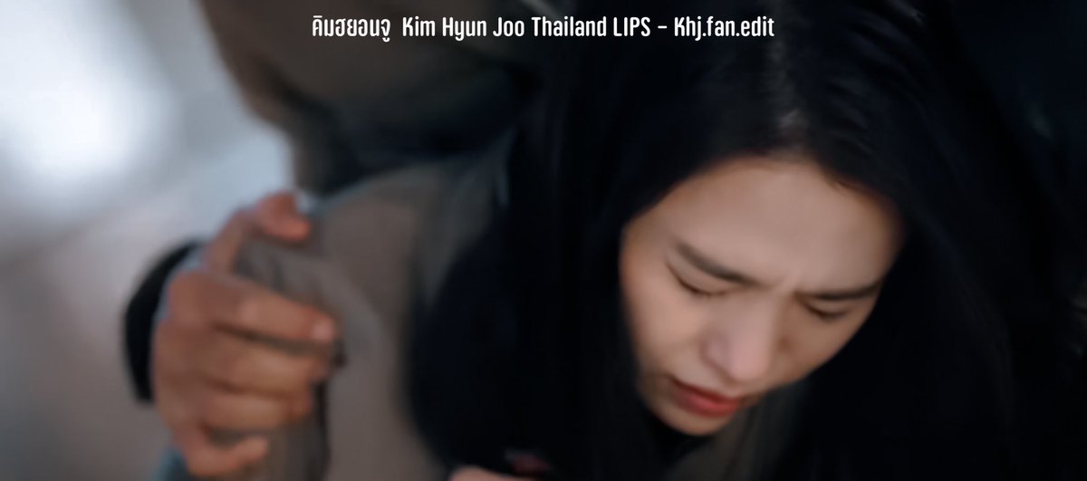 KimHyunJooThai's tweet photo. เป็นฉากที่พี่เจ็บปวดมาก คนดูก็เช่นกัน
ไม่คิดว่าพี่จะทรุดลงเลย 😭😭
เหมือนเสาหลักของบ้านโค่นลงแล้ว😢

IG : https://t.co/7R6EymwbQ8.edit
FB: https://t.co/7R6EymwbQ8.edit
Twitter: KimHyunJooThai

#kimhyunjoo
#김현주
#คิมฮยอนจู
#undercover
#언더커버 https://t.co/ScJQmvmIsN