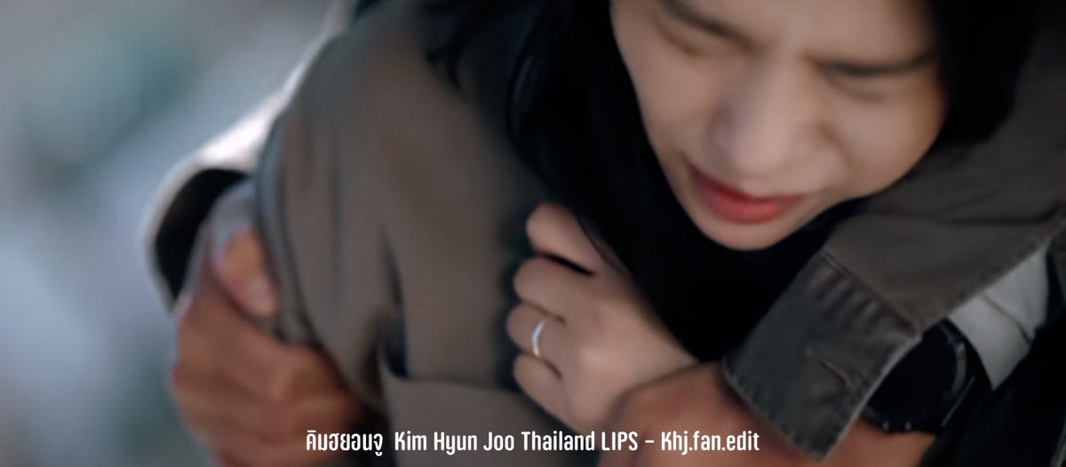 KimHyunJooThai's tweet photo. เป็นฉากที่พี่เจ็บปวดมาก คนดูก็เช่นกัน
ไม่คิดว่าพี่จะทรุดลงเลย 😭😭
เหมือนเสาหลักของบ้านโค่นลงแล้ว😢

IG : https://t.co/7R6EymwbQ8.edit
FB: https://t.co/7R6EymwbQ8.edit
Twitter: KimHyunJooThai

#kimhyunjoo
#김현주
#คิมฮยอนจู
#undercover
#언더커버 https://t.co/ScJQmvmIsN