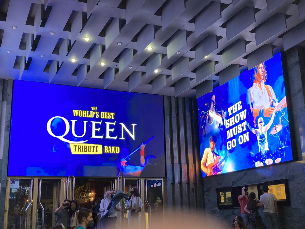 soyunmeroTV's tweet photo. Ayer vivรญ la simulaciรณn de un sueรฑo que jamรกs podrรฉ cumplir ๐ฅบ
#Queen #BreakFreeShow https://t.co/qx7z2amEak
