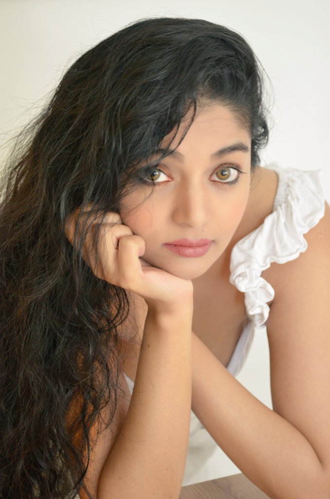 ungalsanam's tweet image. Words cant express my gratitude to you all my dear #sanamians 💝🙏
Special thanks to dear #aarians #aariarmy #aarifans for your generous hearts 💕 🙏

Thanks for #OurQueenSANAM trend and the gorgeous edits 🤗

Endrum Anbudan @ungalsanam

#iloveyou