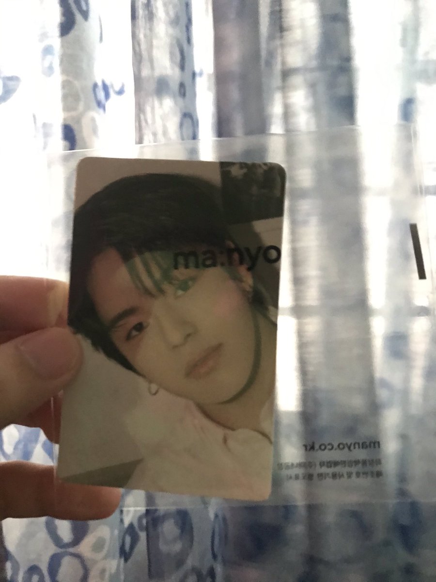 Stochasticshop's tweet photo. GIVEAWAY! PH ONLY ❤️

✨Manyo jaehyuk pc Treasure event 3 ✨

🎁 Follow @Stochasticshop 
🎁 LIKE + RT
🎁 Tag or mention 3 of your Teumes moots

Ends in 24 hours! 

GOOD LUCK EVERYONE! https://t.co/OU055VAYVq
