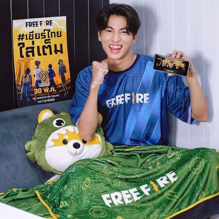 WUMarrymePanich's tweet photo. 🔥Free Love at Free Fire 🔥🤭😁
#FreeFireใส่เต็ม #FreeFire #FFSW
#FreeFireTH #GulfKanawut #PhiBalls @gulfkanawut https://t.co/9ITFCpPVpJ