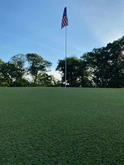 ahuffy1973's tweet photo. Thanks to all our service members.  #MemorialDay2021 #reasonforthelongweekend https://t.co/x6aLv4ktOh