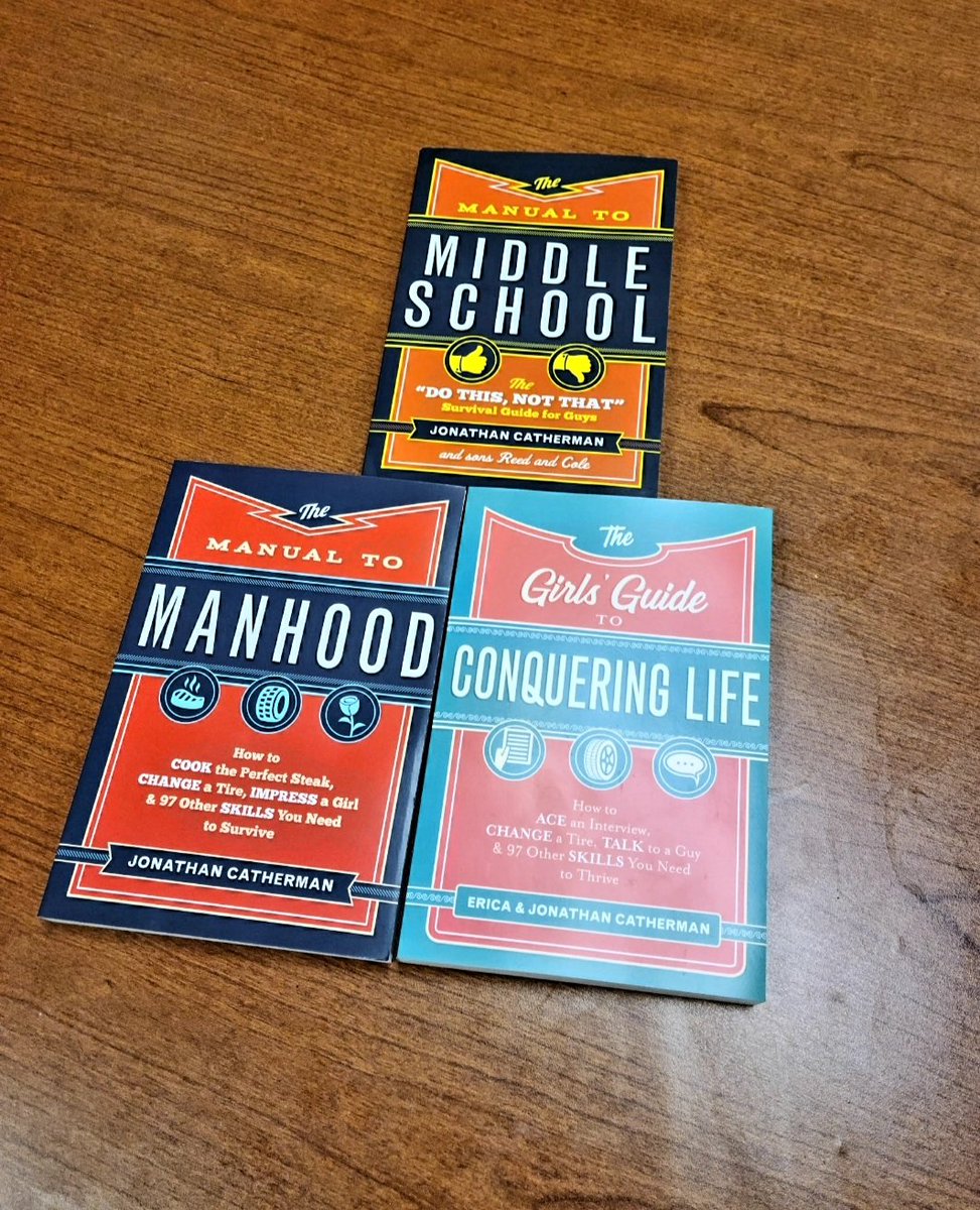 KirianneSuriano's tweet photo. Thank you @JonCatherman for your work in building confidence in our youth. Our 100 5th graders each got a copy of your books to prepare them from Middle School. Come visit anytime :) #choosechickasaw #wegrowgraduates @Jodi_Evans1 @EddieRuiz531 @drdchristiansen @CSUSAJonHage https://t.co/WMWuzNZTZD