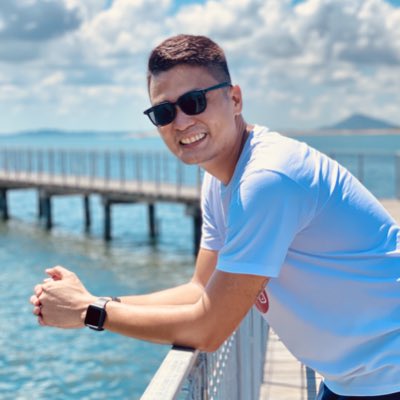 ObnoxiousUsher's tweet photo. #NewProfilePic https://t.co/v8cWrcZ1AR