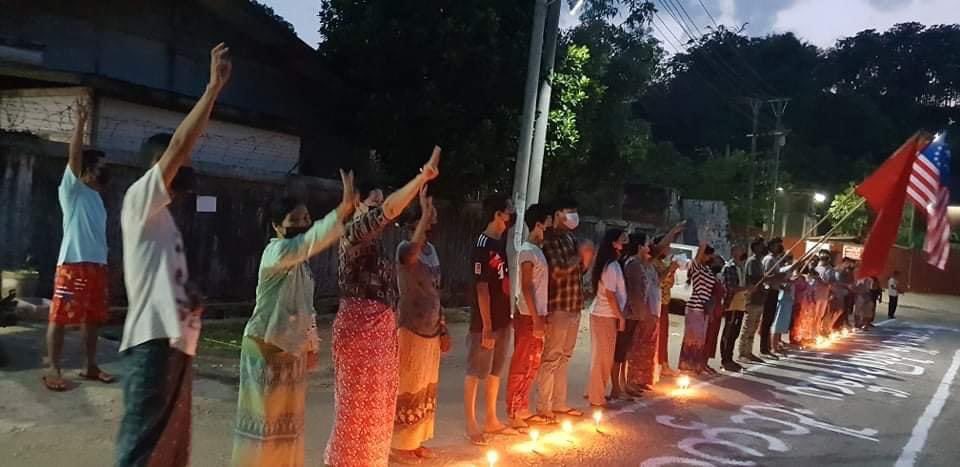 jadenwilliams_1's tweet photo. The #CandleLightStrike was held in
Mashikahtaung village, Hpakant Tsp, Kachin State against the military dictatorship
#WhatsHappeningInMyanmar 
#May30Coup https://t.co/xnGWVcbI89
