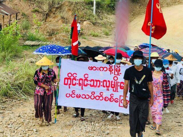 Multi ethnic strike of Hpakant once again come out to streets with faith against dictatorship.  #WhatsHappeningInMyanmar  #May30Coup  #GlobalArmsEmbargo