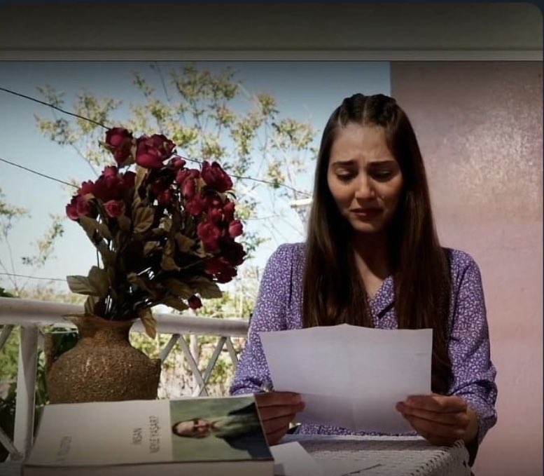 ‘Uçmayı öğrenmeden göçmeye mecbur kalmış bir kuş gibi kalbimiz.’🕊
#Gönüldağı