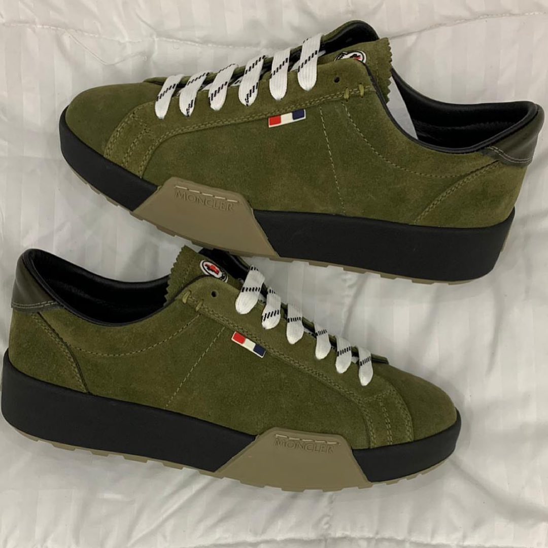 ClemmLouis's tweet photo. I sell Top quality sneakers at good prices. What you see is exactly what you get🙏. Please retweet my customer may be on your timeline please 🥺🥺🥺 https://t.co/GIvAzRZtxs