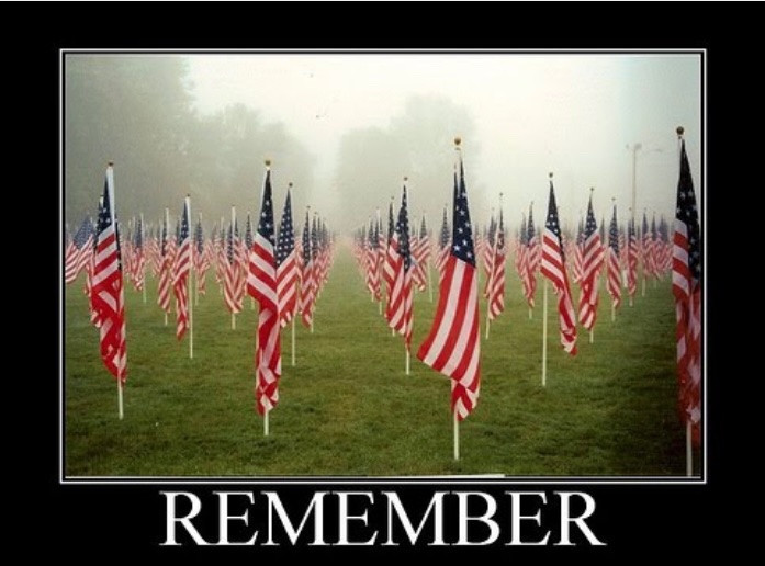 PawsitiveGold's tweet photo. Remembering all fallen soldiers who fought for America’s freedom. https://t.co/5cfPE6TrLb